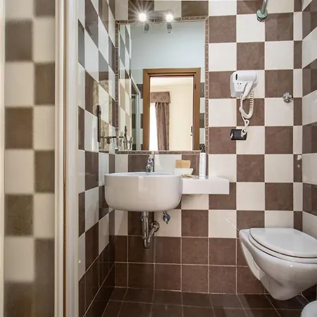 Πανσιόν Ciao Collection